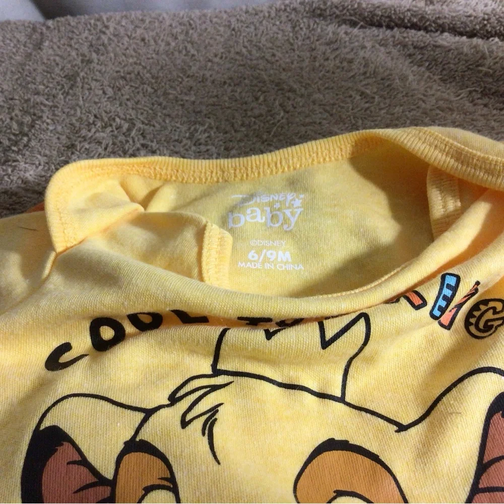 Disney Yellow & Orange Lion Print Kids One-Piece Bodysuits